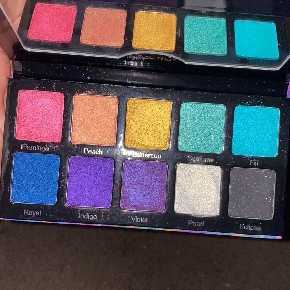 Violet Voss “the rainbow” palette